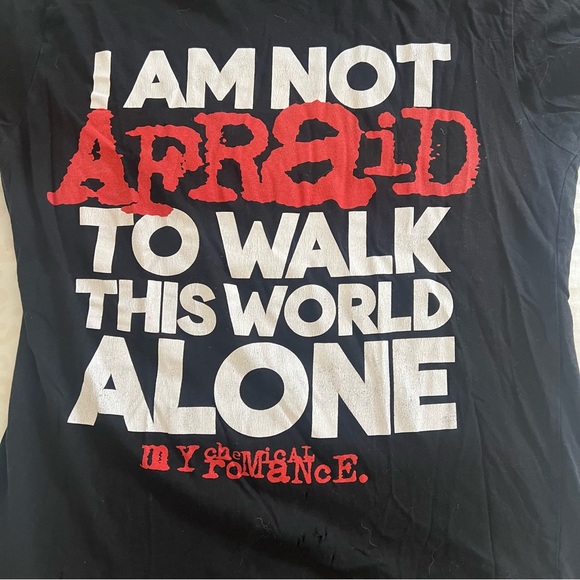 My Chemical Romance Band T-Shirt - Picture 3 of 6
